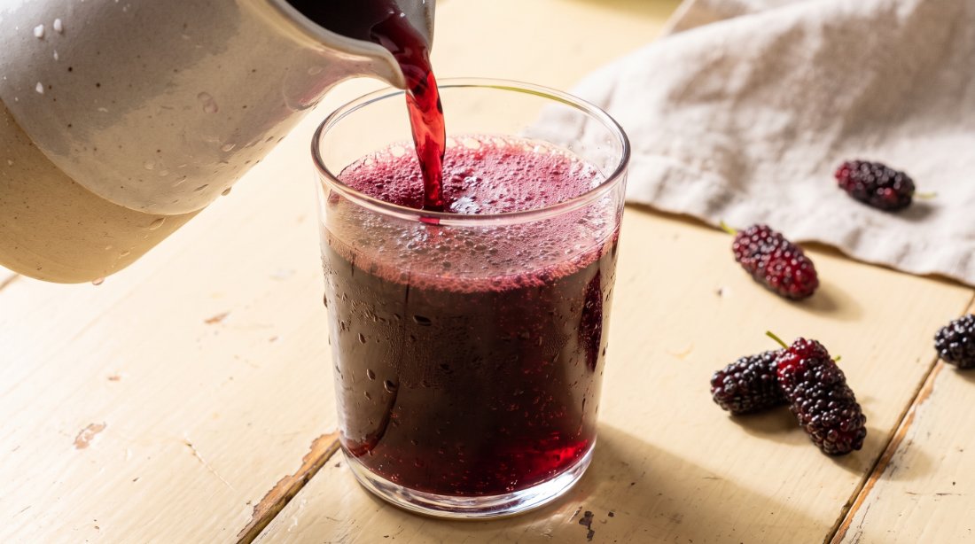 Kombucha and functional drink made with organic mulberry colour and flavour